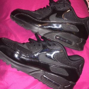 Women’s Air Max 90 Blk Size 9.5